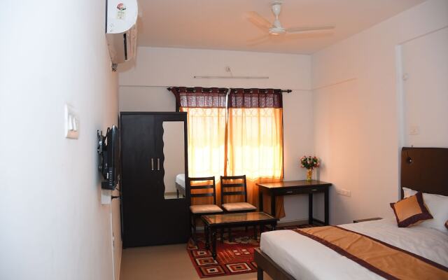 JK Rooms 132 Parkland Service Apartment