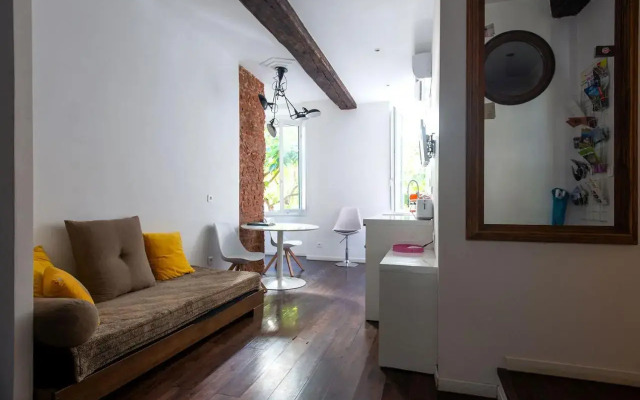 Studio Bonaparte