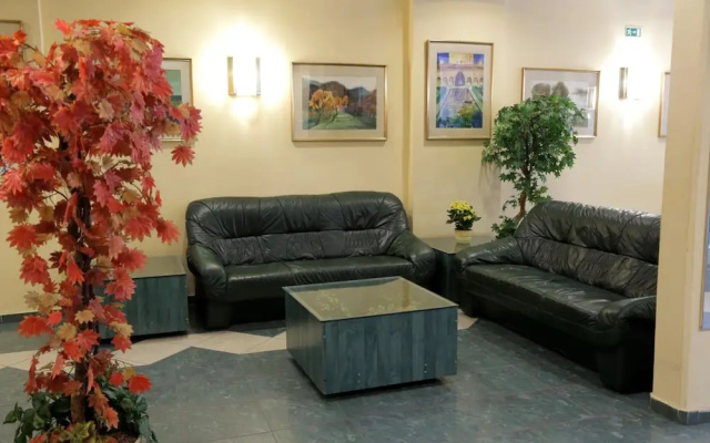Hotel Bara Junior