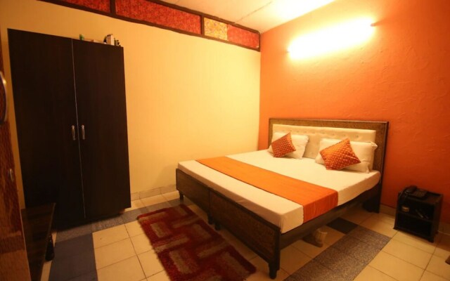 Goroomgo City Palace Chandigarh