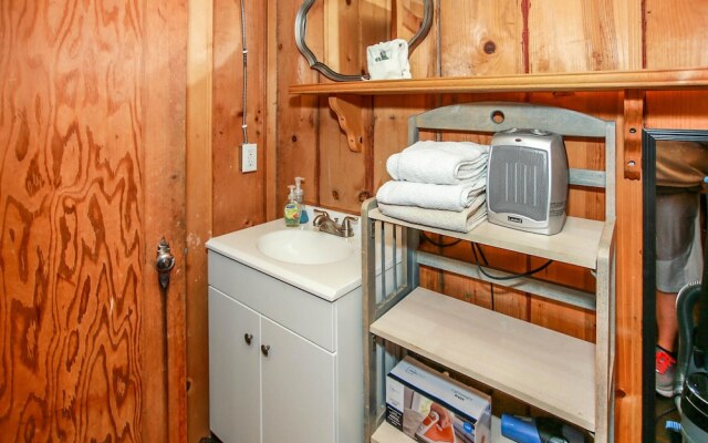 Woodpecker Cabin