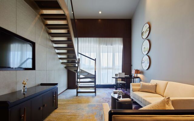 Fu Rong Ge Hotel