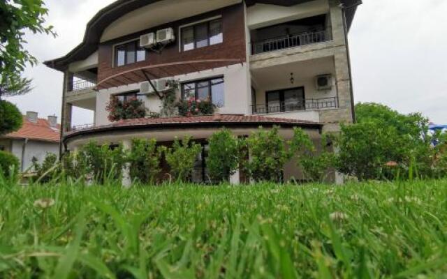 Hotel My House Kurtoglu