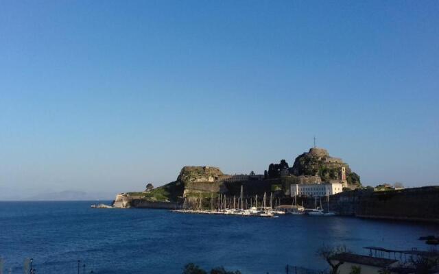 Harbour Inn Corfu