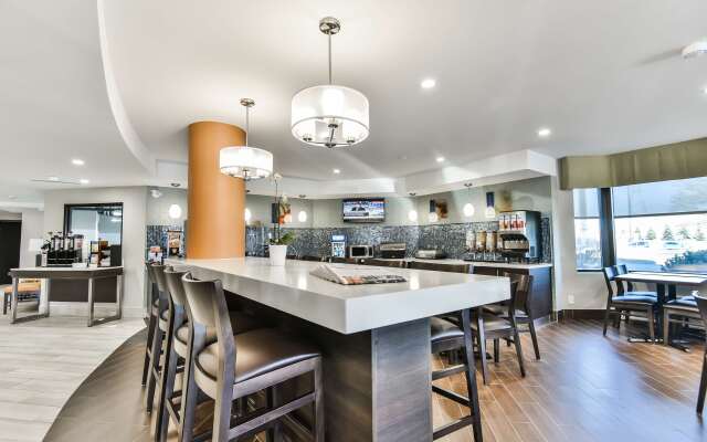 Best Western Plus Cambridge Hotel