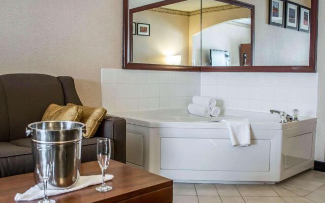 Comfort Suites Portland Southwest