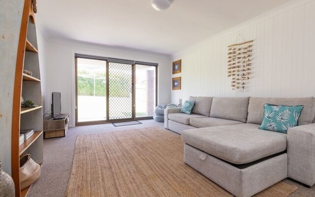 Lakeview Crescent 50