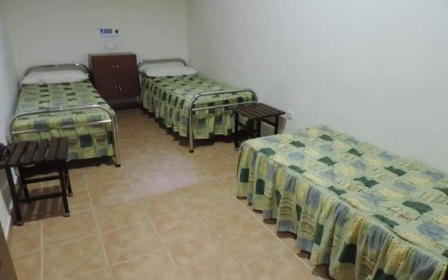 Albergue Santo Tomás de Canterbury - Hostel