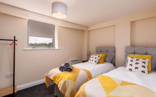 Cosy Apartment & Central Location & Contractors & DSA