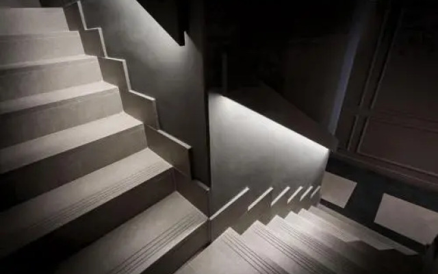 Reina 107 Beach Boutique