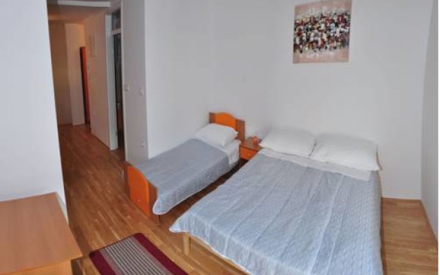 Aparthotel Pinjola