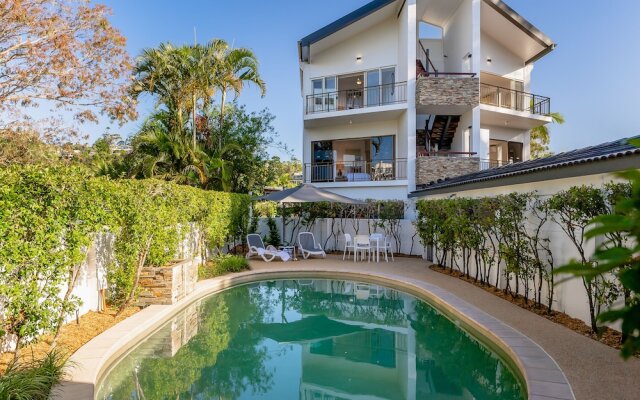 Edgewater Collection by Stay Noosa