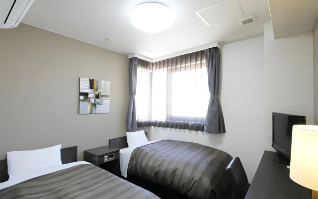 Route Inn Grantia Naha – Guest Rooms – Naha