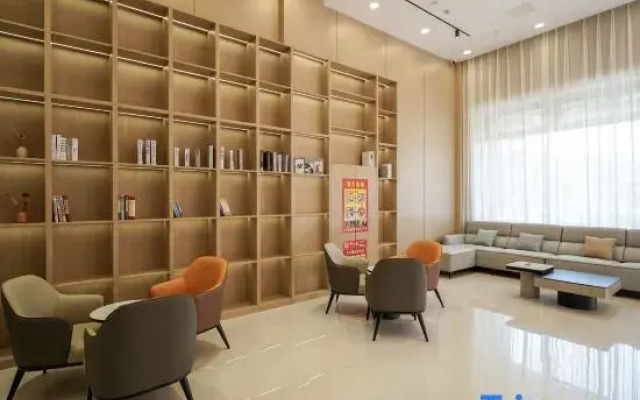 Qiduo Light Residence Hotel
