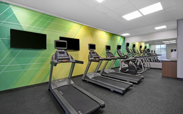 Holiday Inn Grand Rapids North - Walker, an IHG Hotel