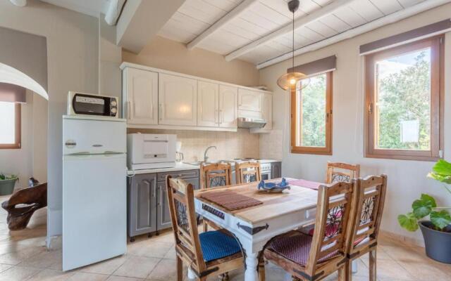 Neria Villas Collection