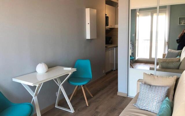 Appartement Balaruc-les-Bains, 1 pièce, 2 personnes - FR-1-553-79