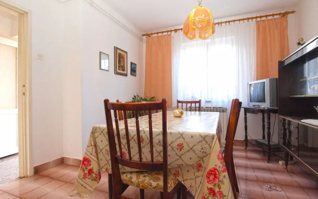 Apartment 1539