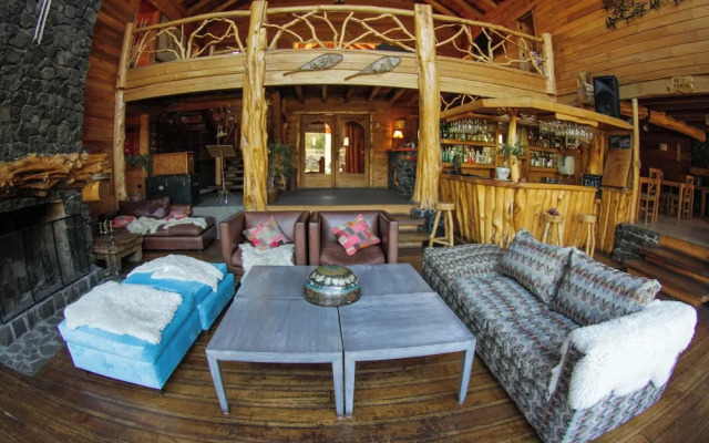 Rocanegra Mountain Lodge