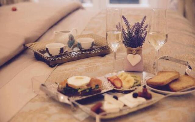 Hostal Boutique Palace - Adults Only