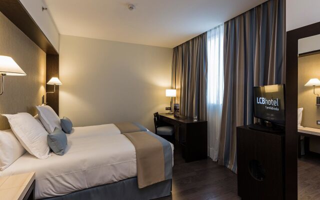 LCB Hotel Fuenlabrada NEW