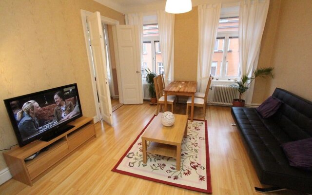 Comfy Apartment Södermalm's center