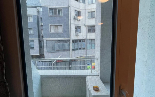 Colonel apartment 838