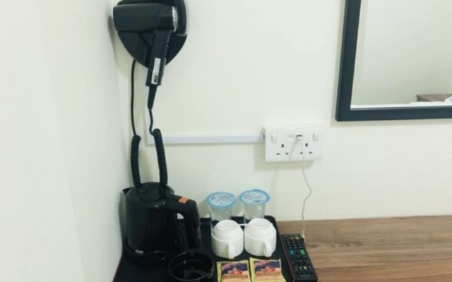 Jh Hotel – Guest Rooms – Singapore