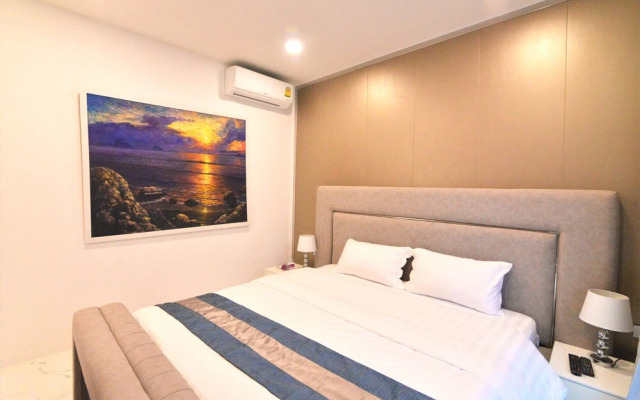 Private Pool Villa in Central Pattaya - Palmb1