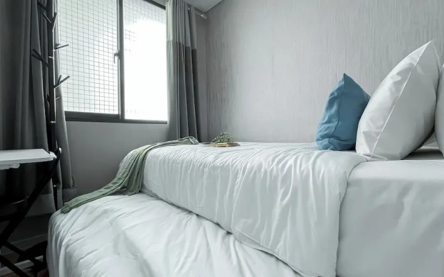 Nice and Comfortable 2BR Apartment at Daan Mogot City