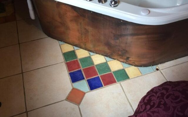 Ravensong Guest House