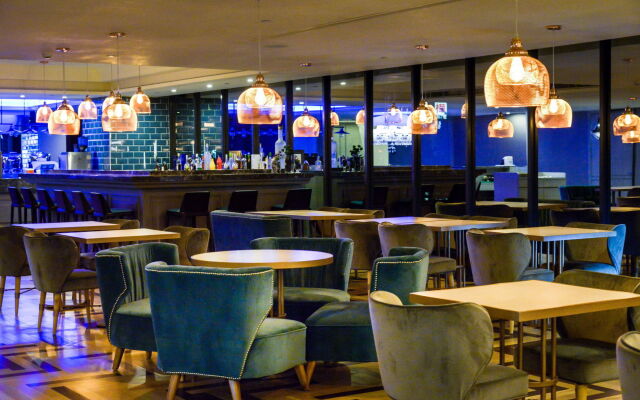 FX Hotel Tainan MinSheng Road Branch