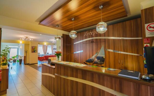 Balaton Colors Beach Hotel