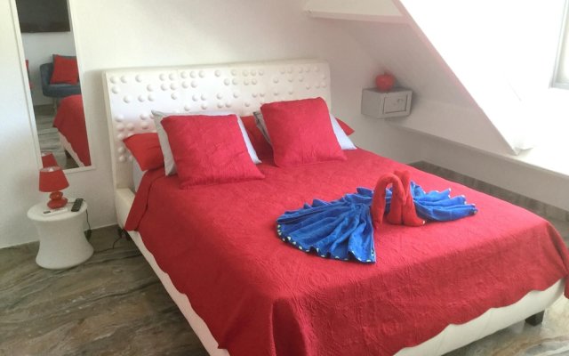 Studio in Sandy-ground, With Wonderful sea View, Shared Pool, Furnished Balcony — фото 3