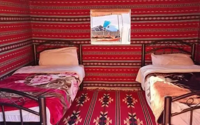 Desert tree camp