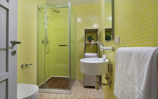 Grimaldi Apartments - Coquette