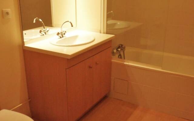 Logement n103 4pers face aux Thermes