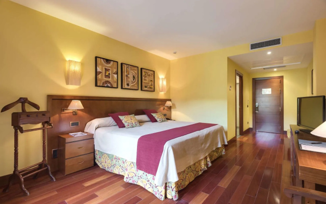 Hotel Monasterio de Boltana & SPA