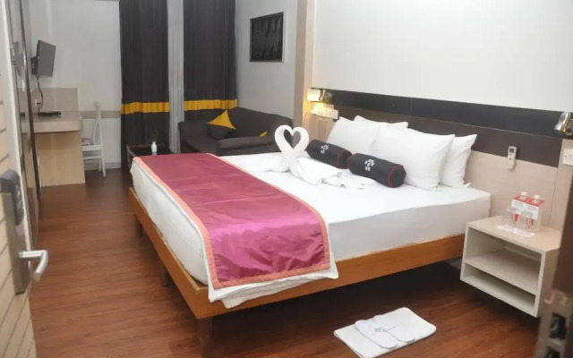 i145 Hotel