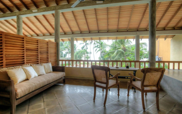 Villa Saffron Hikkaduwa