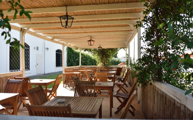 Masseria Macchia & Relais San Pio