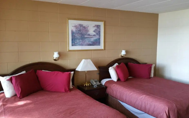 Riverview Motel