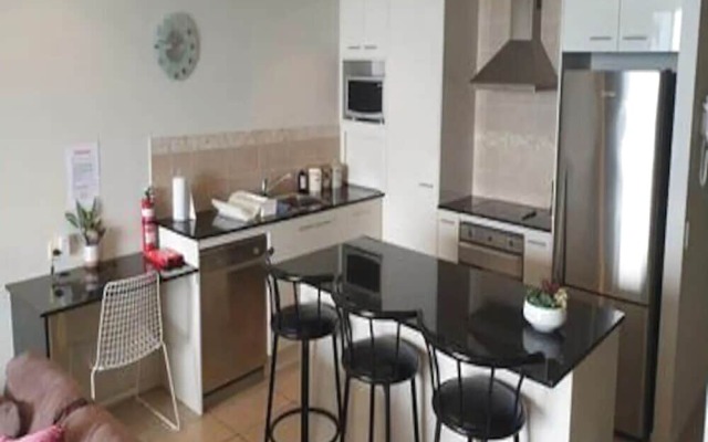 1 Bedroom Apt, Ocean View, Urangan,