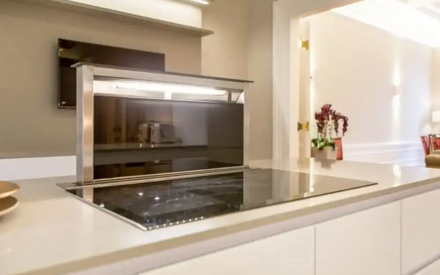 Wall Street Journal Featured 3bed/3bath Apartment