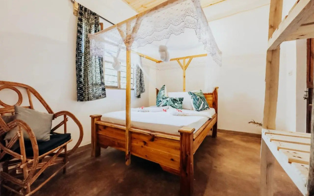 Hapa Hapa Bungalow