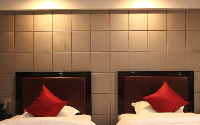 Golden Horse No. 1 Business Hotel