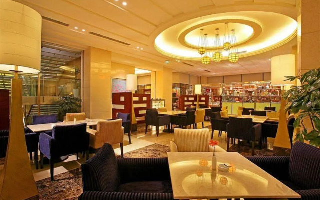 Rainbird Hotel