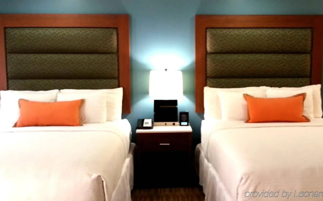 BLVD Hotel and Studios Universal-Hollywood, an Ascend Collection Hotel
