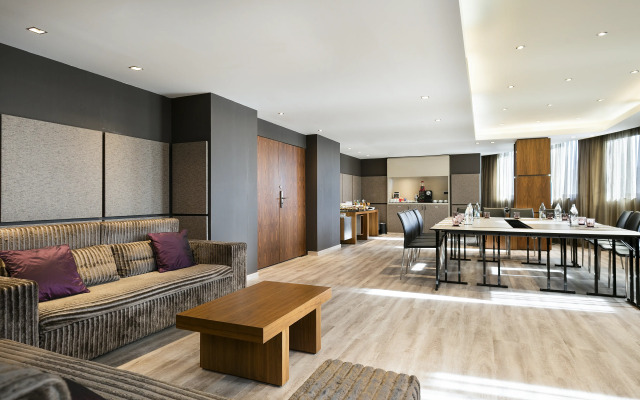 Hotel Barcelona Condal Mar Affiliated by Meliá