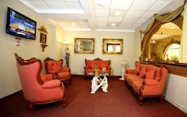 The Rokes Plaza Hotel